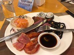 -上海西藏大厦万怡自助餐厅(徐汇店)