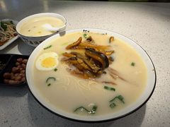 -阿达师傅鱼汤面