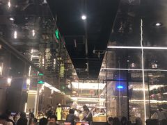 -捞王锅物料理(上海世茂广场店)