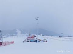 -丝绸之路山地度假区滑雪场