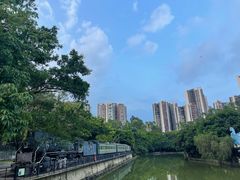 -龙凤山庄影视度假村