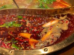 -小天鹅火锅·一线江景洪鼎旗舰店(洪崖洞店)