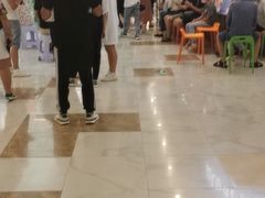 -布罗城堡自助烧烤(鸿通城购物中心店)