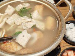 -恩你小木屋·韩式料理(假日广场店)