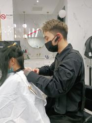 -时尚玩家发型设计