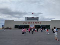 -霍尔果斯国门景区
