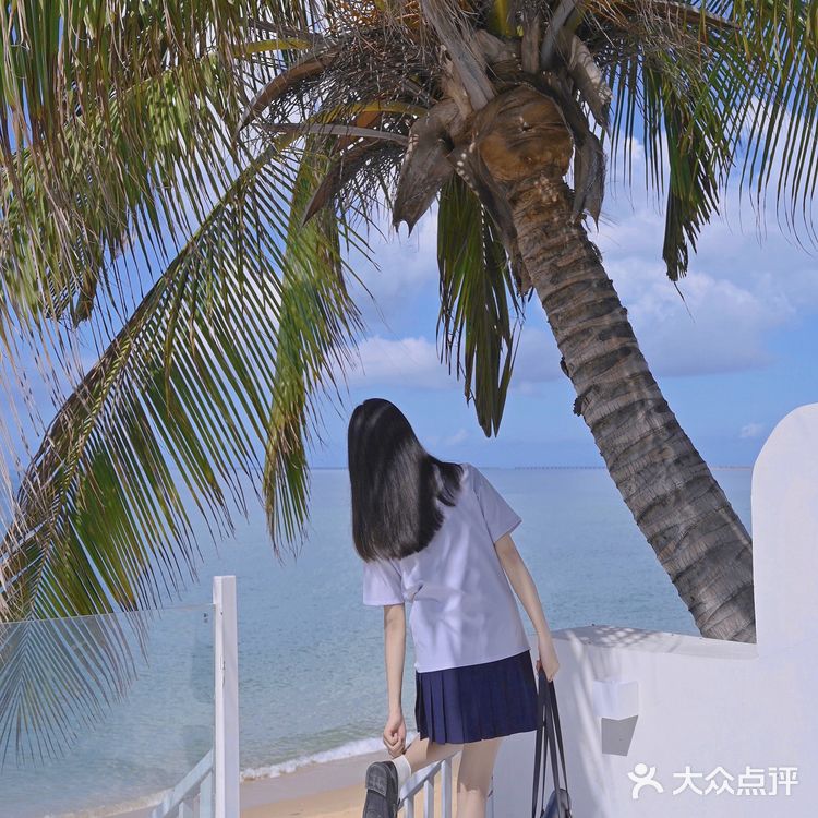 三亚｜天涯镇｜蓝白治愈小镇