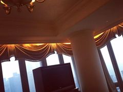 -广州富力丽思卡尔顿酒店