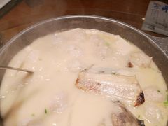 -黄泥岗·地道湖北菜(奥特莱斯店)