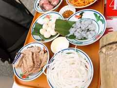 -刘姐啤酒鱼民族演艺餐厅(西街总店)