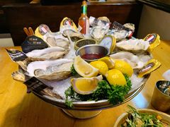 环球海鲜拼盘-囧吉香生蚝牛排馆(湖北路店)