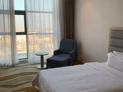 -兴芮温泉度假区