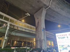 -老街烧烤大排档·地道湖北菜·龙虾馆(汉口火车站店)