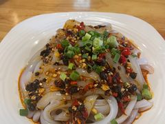 -兔行天下-鸿鹤鲜锅兔(中海国际店)