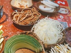 -赵美丽·重庆社区火锅·直营店(火车东站·中豪国际店)