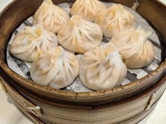 -馋三尺蟹粉小笼(人民广场店)