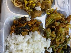 -新红帽自助盒饭(大悦城店)