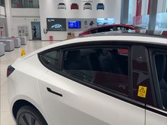 -TESLA 特斯拉(北京后沙峪特斯拉中心)