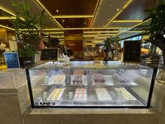 -大中华希尔顿酒店-念自助餐·嗨啤·小龙虾