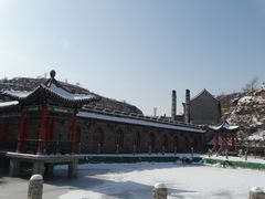 -采薇庄园四季滑雪场