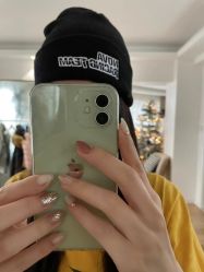 -Momo nail 日系美甲