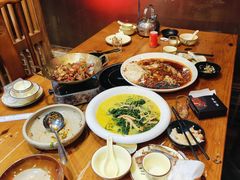 -客满堂川湘菜馆