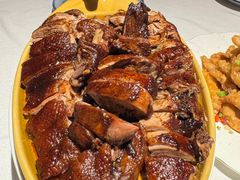 -八府香鸭·啫啫煲(华山路店)