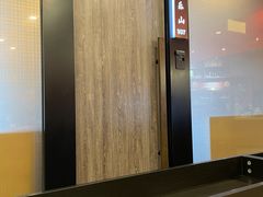 -鑫巴蜀小镇 · 水煮鱼专研店(玉桥店)