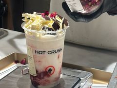 -HOT CRUSH趁热集合·现烤面包(上海环球港店)