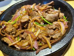 铁板孜然羊肉-关东小磨东北菜(上海长风大悦城店)