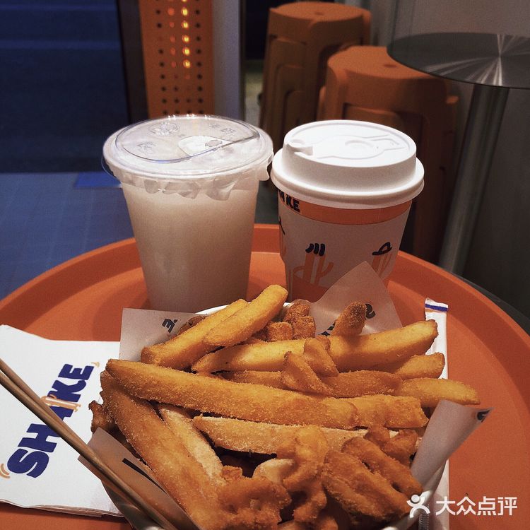 SH4KE薯条专门店潮人潮流小吃