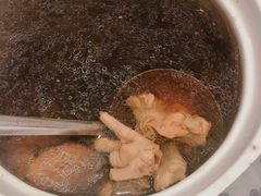 黑蒜排骨汤-陶缘一号·四季缘·老字号顺德菜·户外婚礼家宴(西滘店)