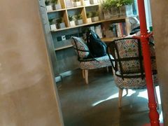 -HIGH FIVE哈福手工汉堡(桂林路店)