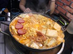 -炙韩料理·部队锅专门店