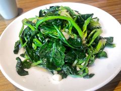 蒜蓉菠菜-禾珍珠家常小馆(河南博物院店)