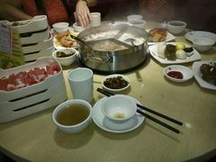 -蒙肥羊·酸汤潮牛·鲜牛肉火锅烤肉自助(岗顶店)