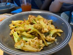 -蜜桃餐厅·伴山(绿宝广场店)