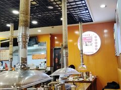 -哈尔滨小酒馆·鲜肉现穿自助烧烤(康新花园店)