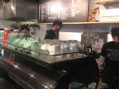 -Wagas沃歌斯(百盛优客店)