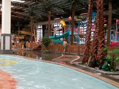 -南宫温泉水世界