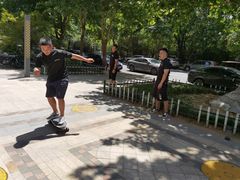 -蜗牛健身·私教馆(海珀香庭店)