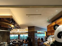 -岷山饭店-芝芝自助餐厅