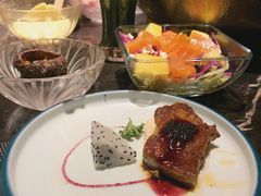 -半岛翡丽海鲜自助餐厅(观风亭店)