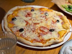 -JINNS锦时 steak&pizza(浸信会礼拜堂旧址店)