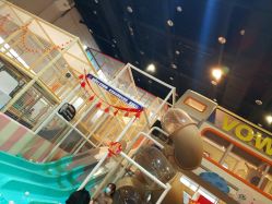 -玩塾品格乐园(宇宙太空龙旗店)