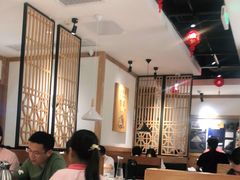大堂-江渔儿酸菜鱼(映月湖环宇城店)
