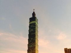 iphone_upload_pic-台北101
