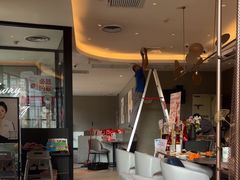 -必胜客(世纪港湾店)