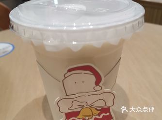 #我的冬日圣诞食光  这家店的饮品一直喝，口味和颜值