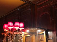 -Old Swiss House
